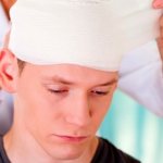 Traumatic brain and spinal injuries are quite common in road accidents, falls, and accidents. They pose a great threat to the health and life of the victim. First aid: fixation of position, stopping bleeding, monitoring vital signs 